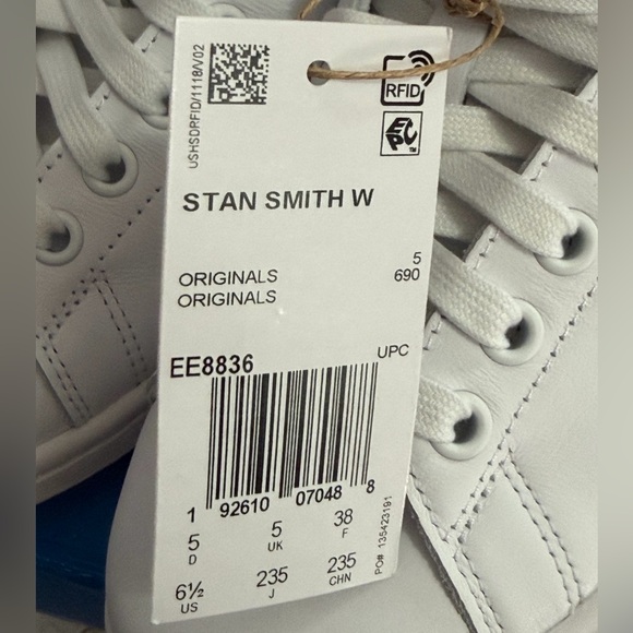 NWT Adidas Stan Smith White with Gold Heel Sneakers Size 6.5 - Picture 16 of 16